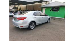 TOYOTA - COROLLA - 2015/2015 - Prata - R$ 88.000,00