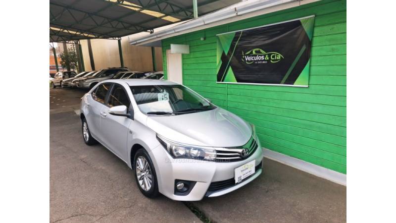 TOYOTA - COROLLA - 2015/2015 - Prata - R$ 88.000,00