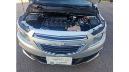CHEVROLET - ONIX - 2013/2014 - Prata - R$ 44.500,00