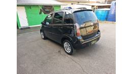 FIAT - IDEA - 2013/2014 - Preta - R$ 40.000,00