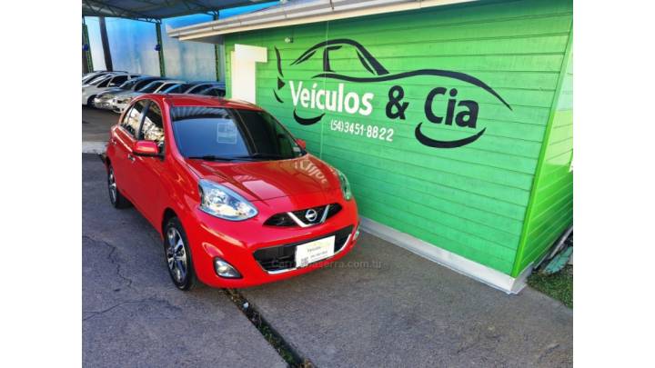 NISSAN - MARCH - 2014/2015 - Vermelha - R$ 43.800,00
