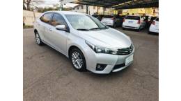 TOYOTA - COROLLA - 2015/2015 - Prata - R$ 88.000,00