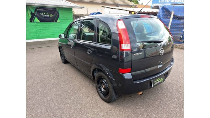 CHEVROLET - MERIVA - 2003/2003 - Preta - R$ 23.900,00