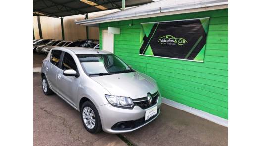 RENAULT - SANDERO - 2015/2016 - Prata - R$ 45.000,00