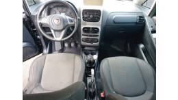 FIAT - IDEA - 2013/2014 - Preta - R$ 40.000,00