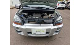 HYUNDAI - TUCSON - 2009/2010 - Prata - R$ 45.000,00