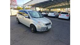 FORD - FIESTA - 2009/2010 - Prata - R$ 28.900,00