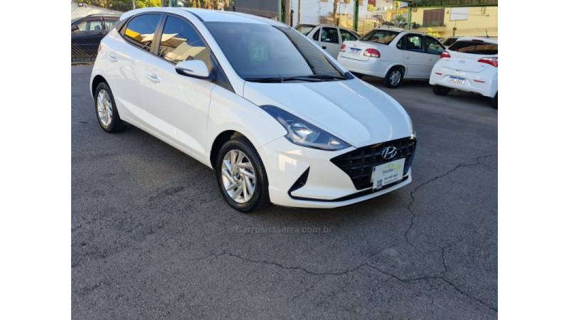 HYUNDAI - HB20 - 2020/2021 - Branca - R$ 67.800,00