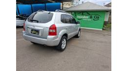 HYUNDAI - TUCSON - 2009/2010 - Prata - R$ 45.000,00