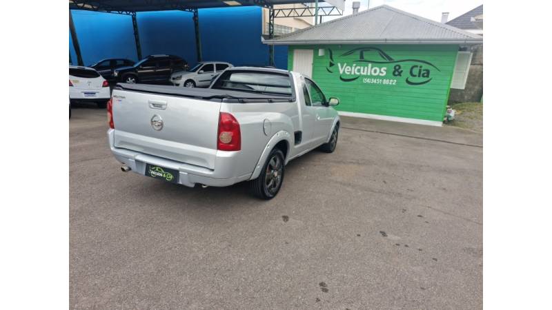 CHEVROLET - MONTANA - 2004/2004 - Prata - R$ 34.800,00