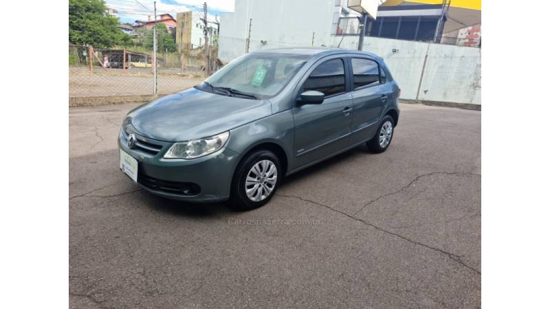 VOLKSWAGEN - GOL - 2011/2012 - Cinza - R$ 32.000,00