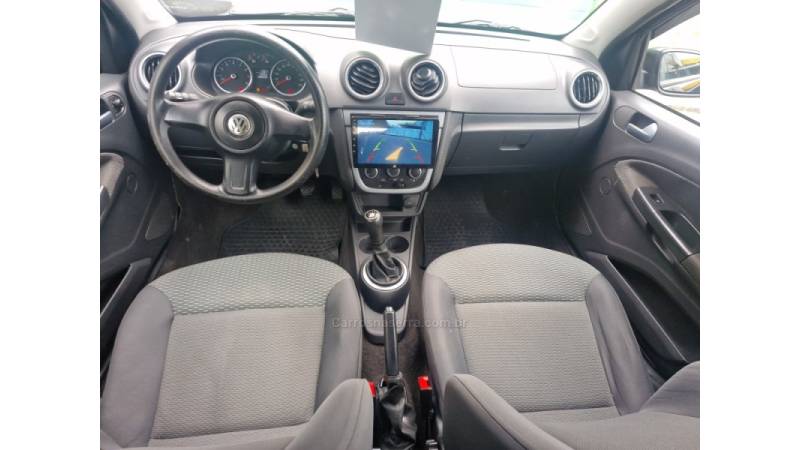 VOLKSWAGEN - GOL - 2010/2011 - Preta - R$ 28.800,00