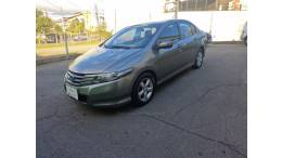 HONDA - CITY - 2010/2011 - Cinza - R$ 45.900,00