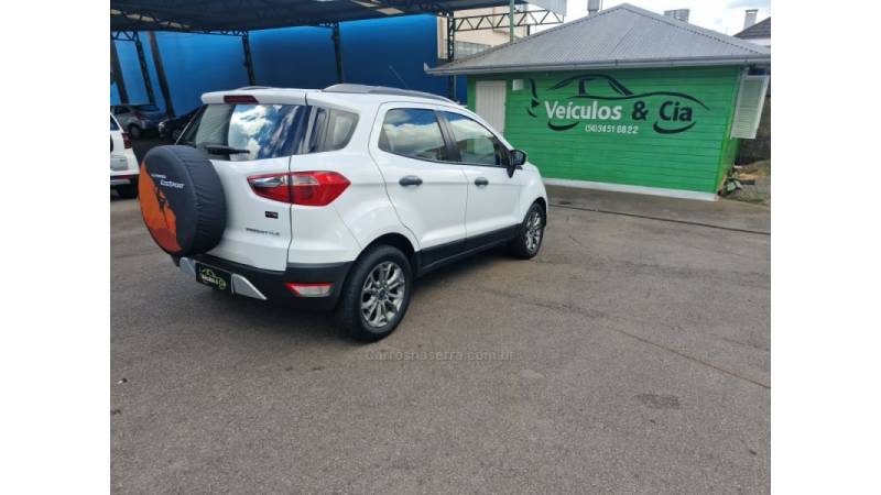FORD - ECOSPORT - 2014/2015 - Branca - R$ 58.500,00