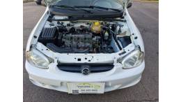 CHEVROLET - CLASSIC - 2004/2005 - Branca - R$ 18.800,00