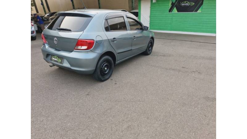 VOLKSWAGEN - GOL - 2008/2009 - Cinza - R$ 26.300,00