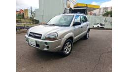 HYUNDAI - TUCSON - 2009/2010 - Bege - R$ 42.000,00