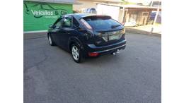 FORD - FOCUS - 2013/2013 - Preta - R$ 47.300,00