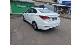 HYUNDAI - HB20S - 2018/2019 - Branca - R$ 75.500,00