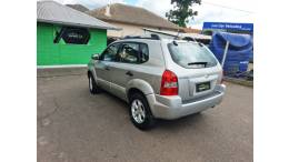 HYUNDAI - TUCSON - 2009/2010 - Bege - R$ 42.000,00