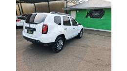 RENAULT - DUSTER - 2018/2019 - Branca - R$ 74.800,00