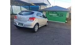 CHEVROLET - ONIX - 2013/2014 - Prata - R$ 44.500,00