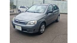 CHEVROLET - CORSA - 2011/2012 - Prata - R$ 34.900,00