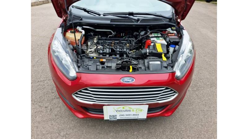 FORD - FIESTA - 2017/2017 - Vermelha - R$ 54.800,00