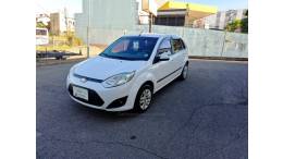 FORD - FIESTA - 2013/2014 - Branca - R$ 33.900,00