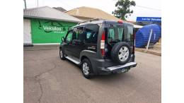 FIAT - DOBLÓ - 2006/2007 - Preta - R$ 35.000,00
