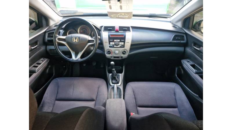 HONDA - CITY - 2010/2011 - Cinza - R$ 45.900,00